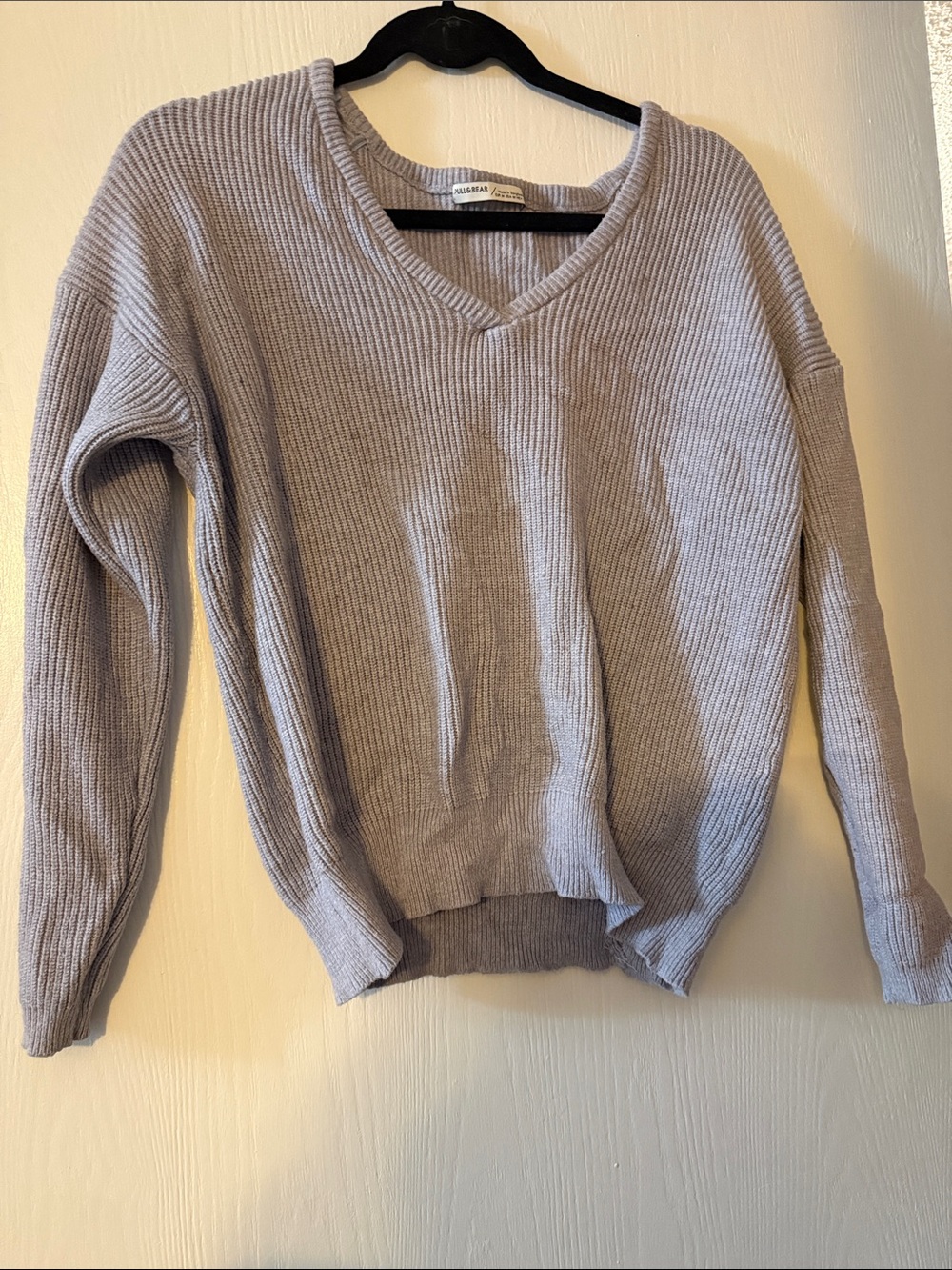 Pull&Bear Soft Ribbed V-Neck Sweater in Light Gray